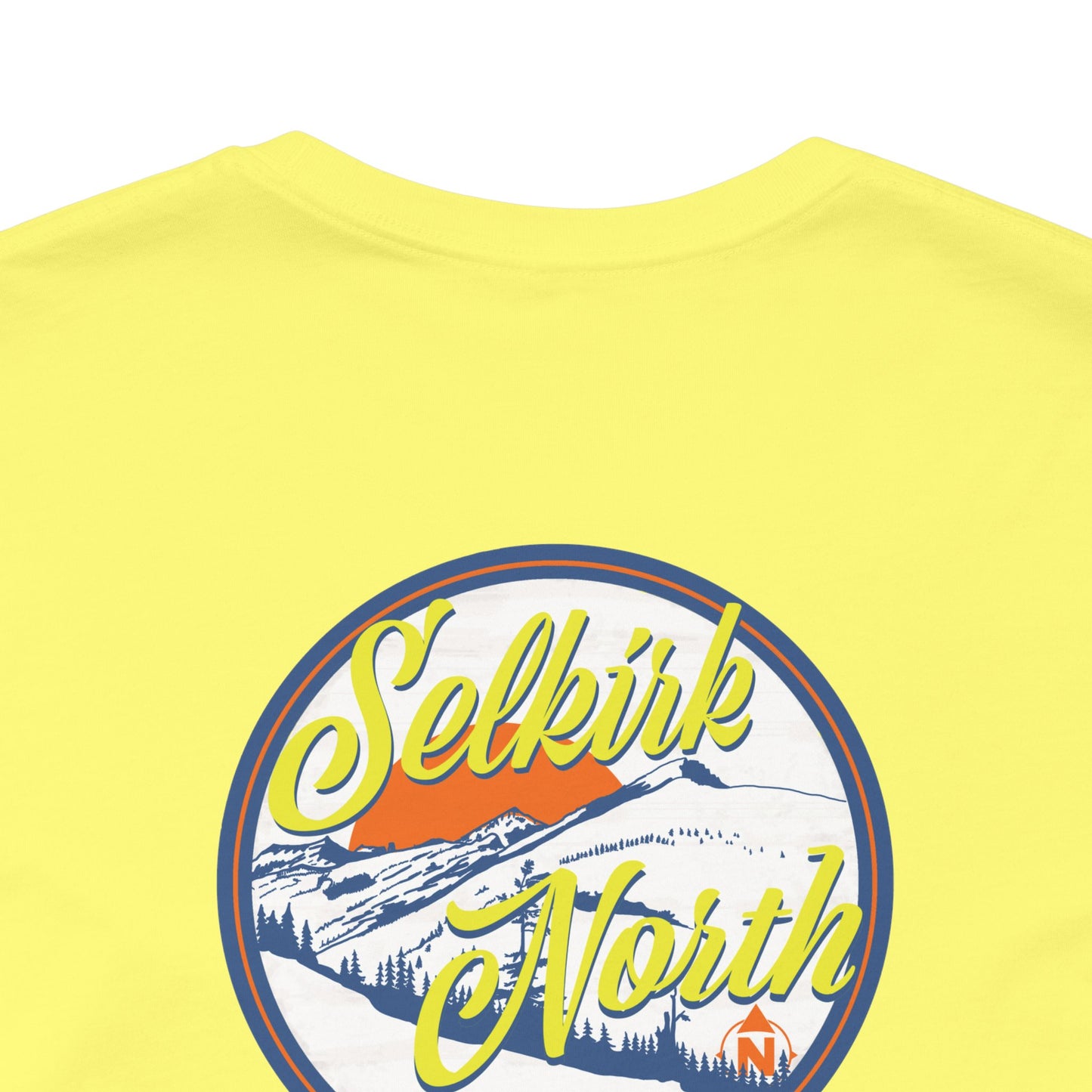 Selkirk Crest Trekker - Unisex Short Sleeve T-Shirt