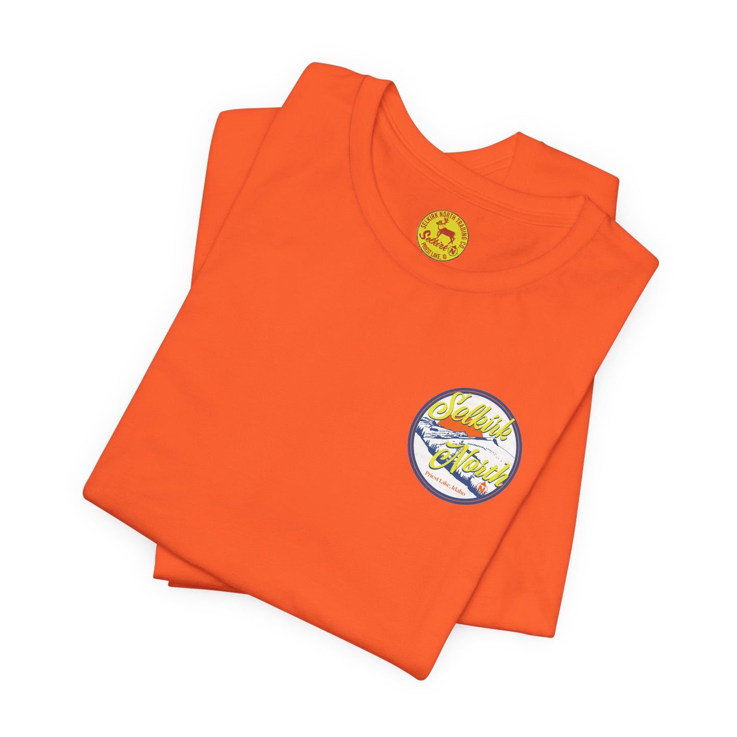 Selkirk Crest Trekker - Unisex Short Sleeve T-Shirt