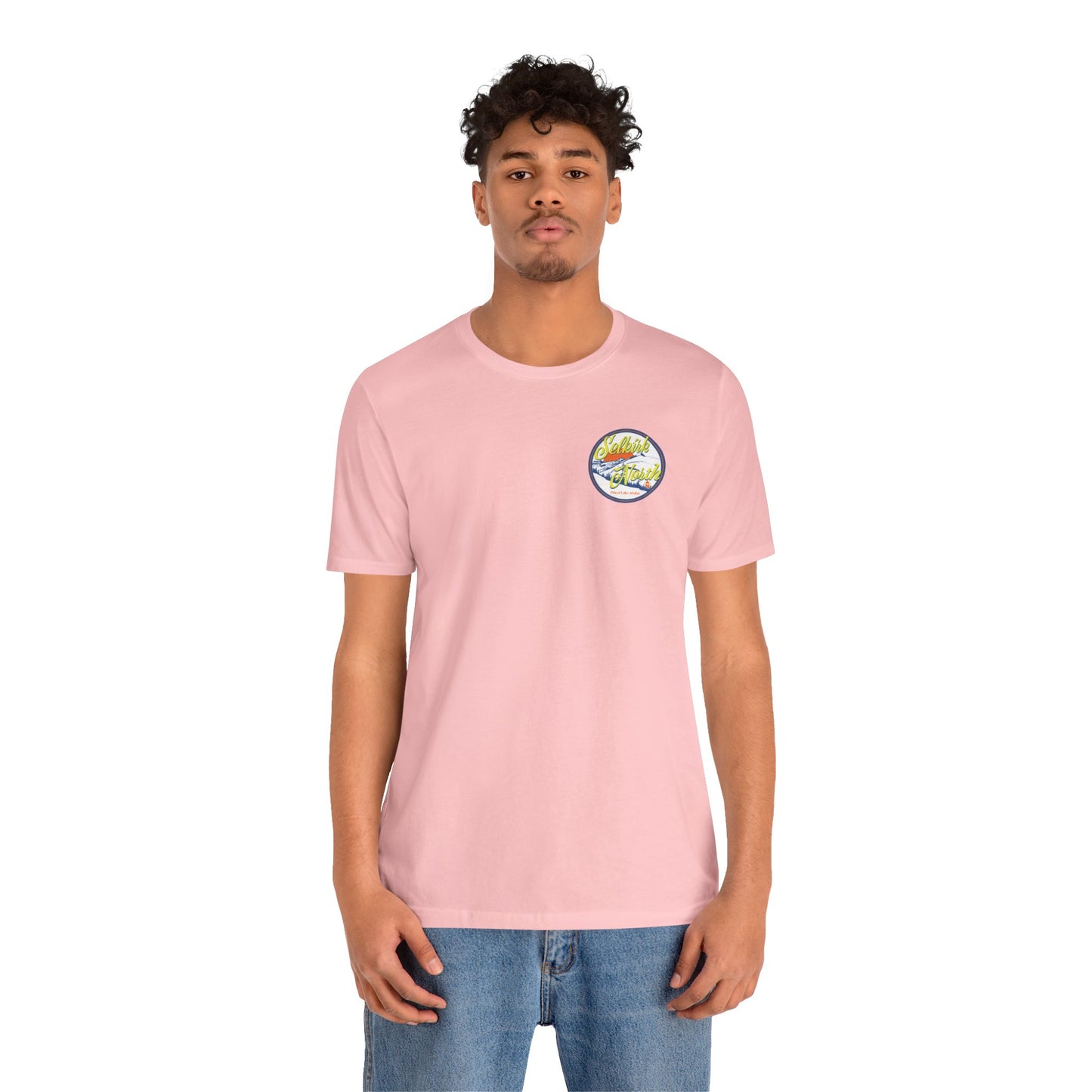 Selkirk Crest Trekker - Unisex Short Sleeve T-Shirt